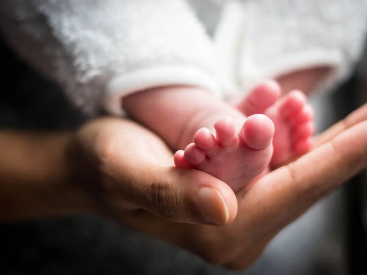 Congé de naissance 2026 : pourquoi l'indemnisation CPAM retarde