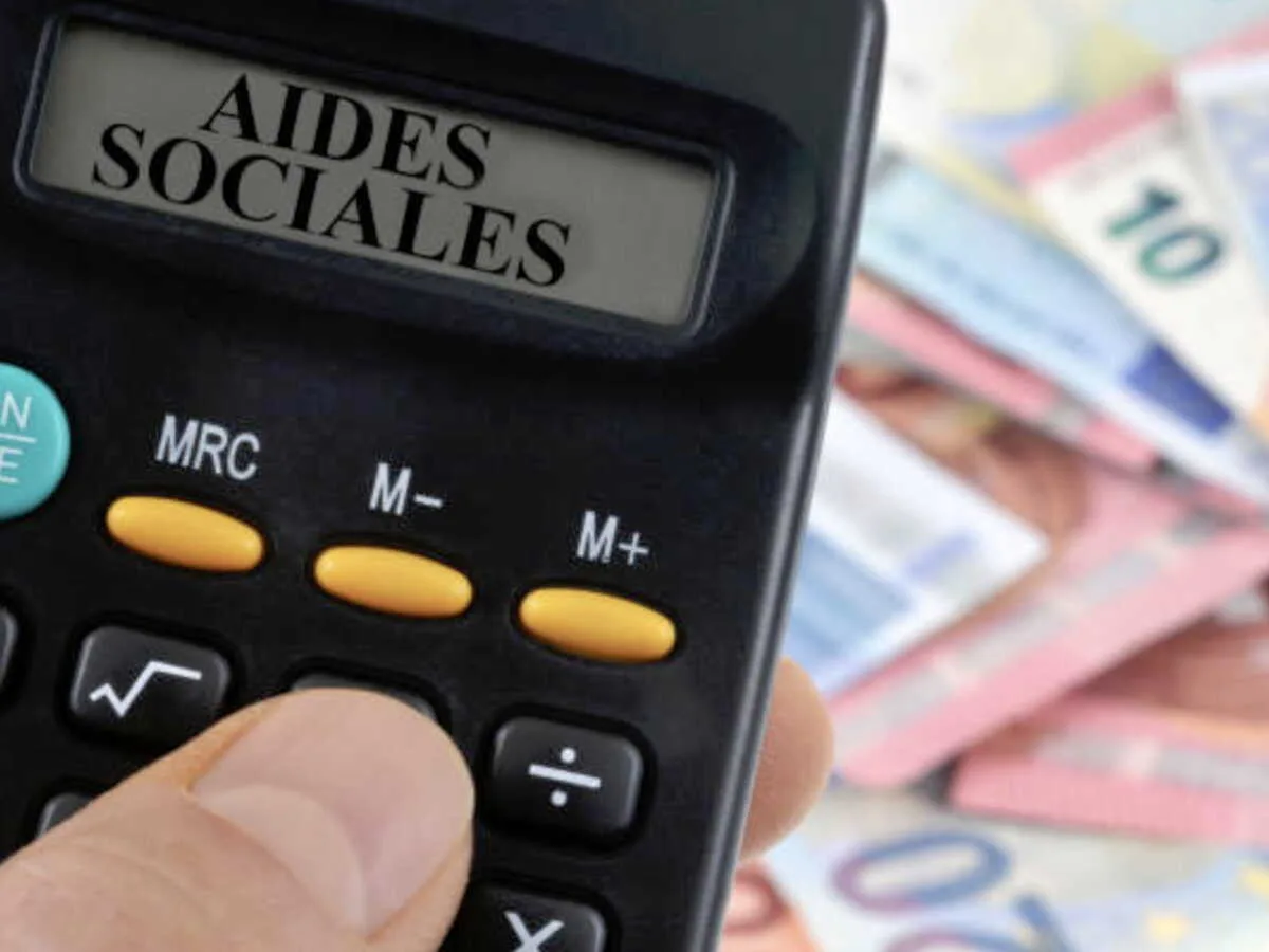 Rapport politiques familiales : 4,2 milliards d'économies proposées