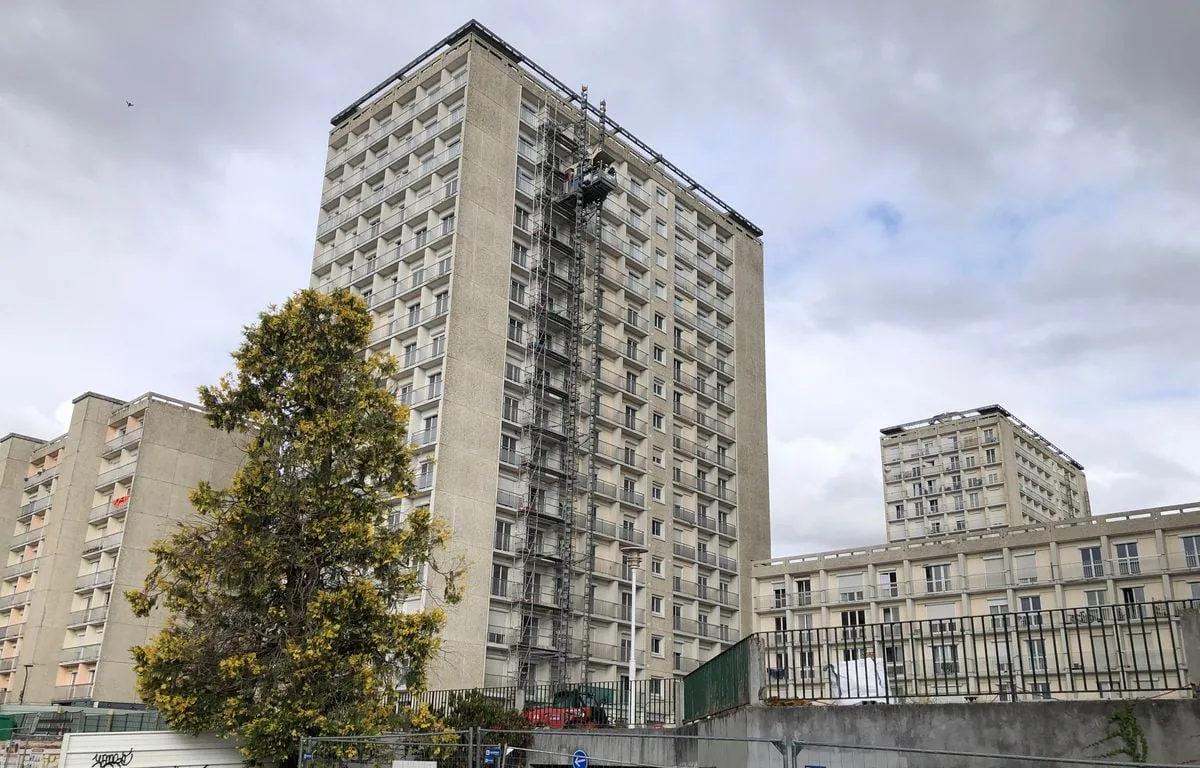 Recyclage immobilier : solution face à la crise du logement 2026